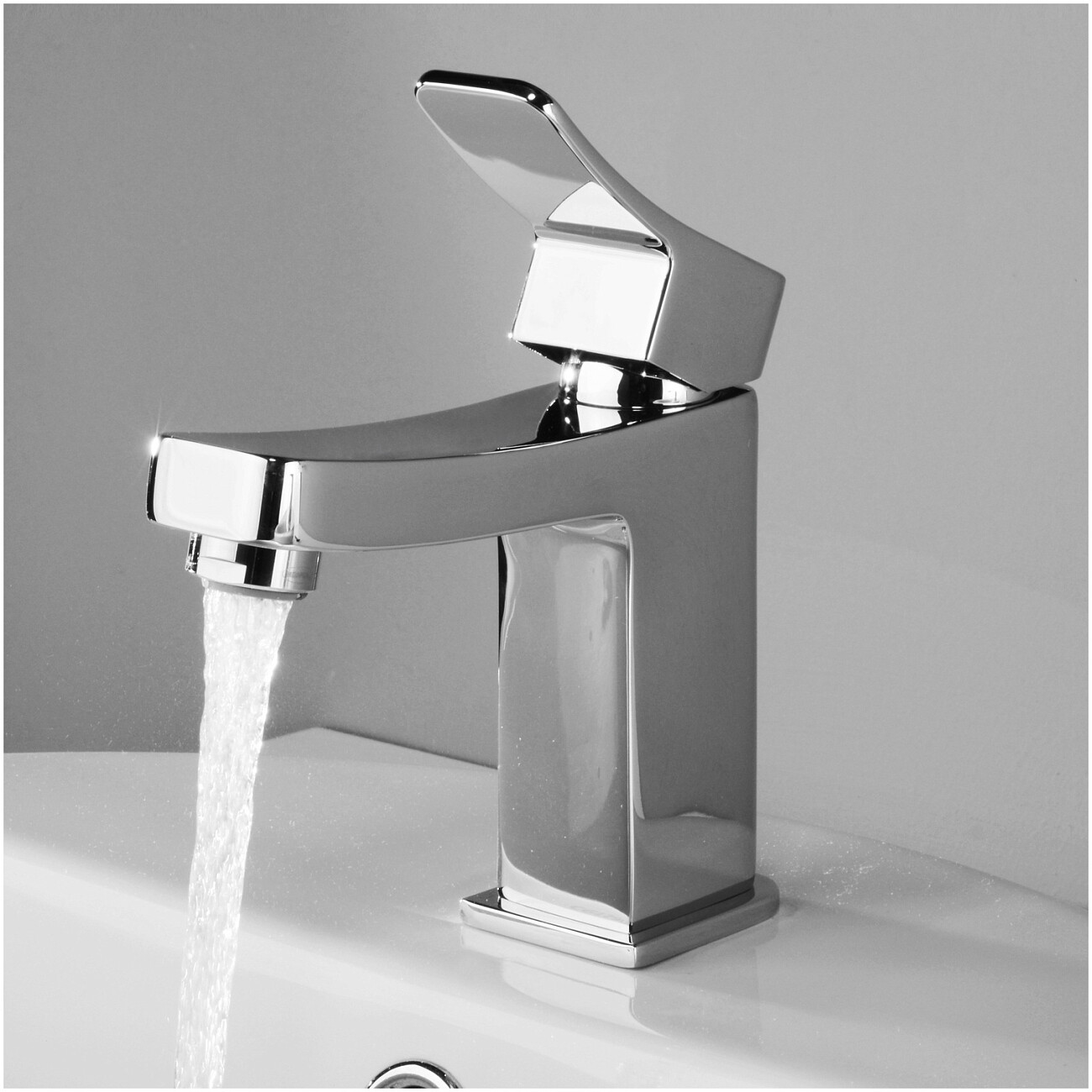 Смеситель для раковины из латуни хром Wasserkraft 1064 - изображение 3