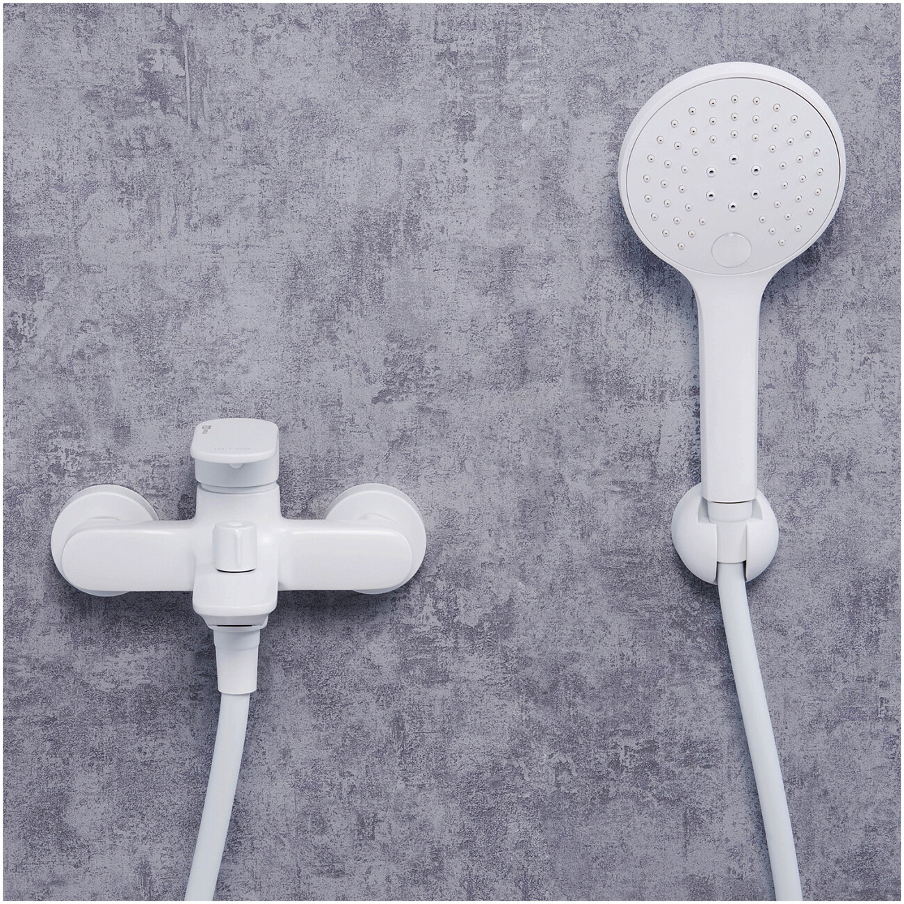 Душевой комплект с лейкой и коротким изливом белый Wasserkraft Mindel 8501 - изображение 3