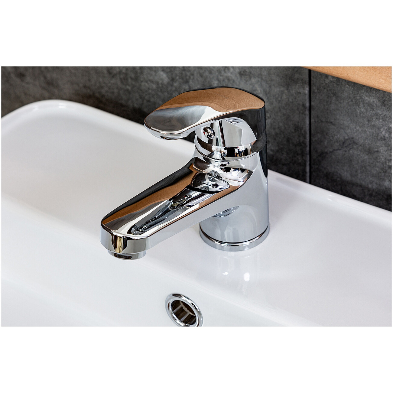 Смеситель для раковины с гигиеническим душем хром Diwo "Коломна" KL-05cr - изображение 6