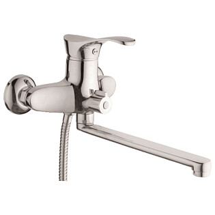 Смеситель для ванны с душевой лейкой и длинным изливом хром D-Lin D146405-2