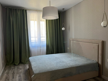 Кровать двуспальная с подъемным механизмом и ящиком для белья 160х200 бежевая Мелисса