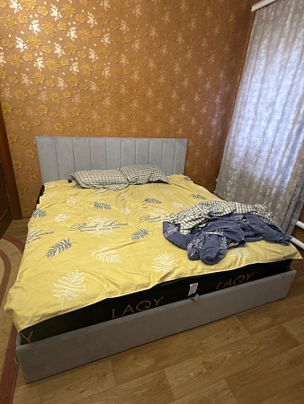 Кровать евро с подъемным механизмом и ящиком для белья 200х200 жемчужно-серая Вега