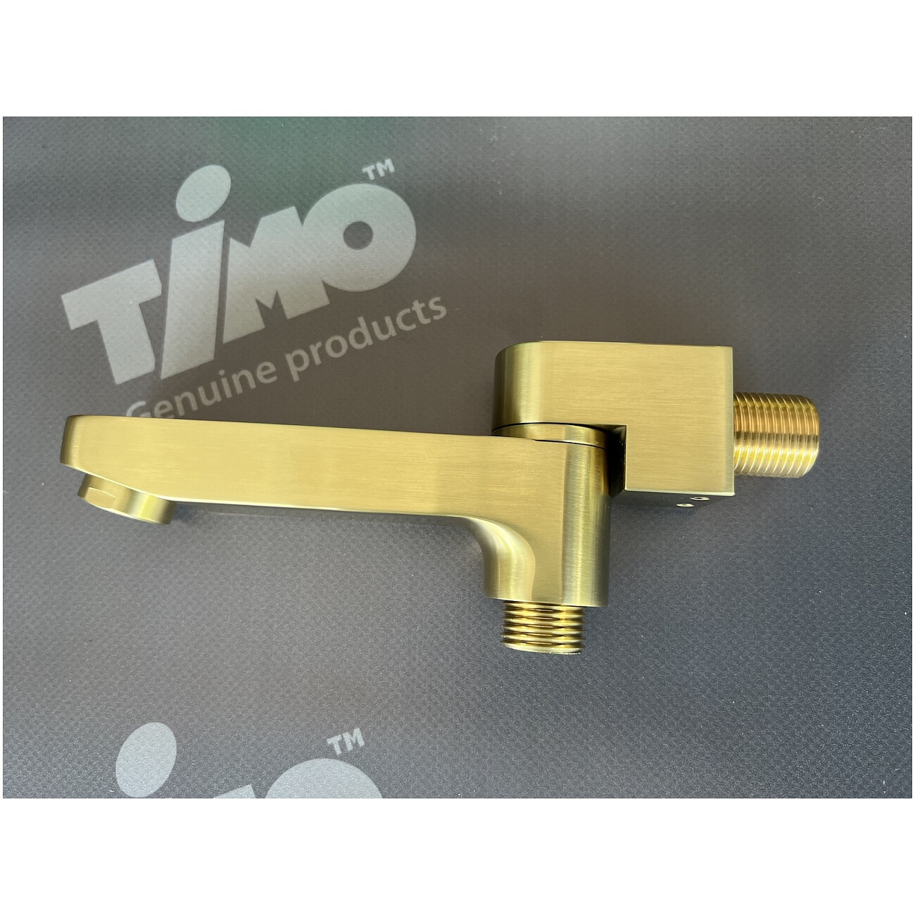 Душевой комплект встроенный с термостатом и тропическим душем золотой Timo Petruma SX-5049-17SM - изображение 4