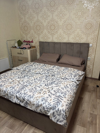 Кровать  двуспальная с подъемным механизмом и ящиком для белья 160х200 мокко Вега