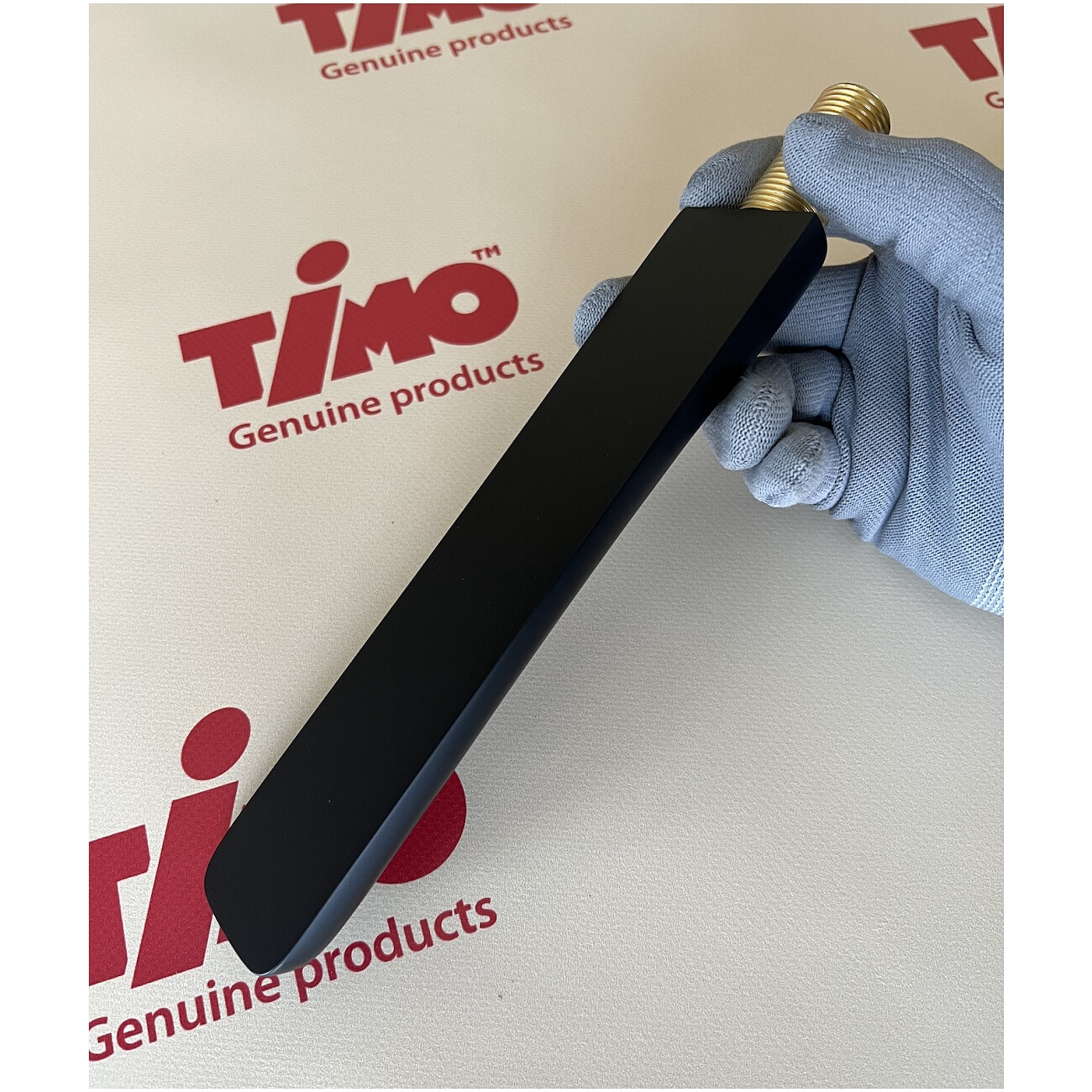 Смеситель для раковины встроенный черный Timo Helmi 4071-03SM - изображение 3