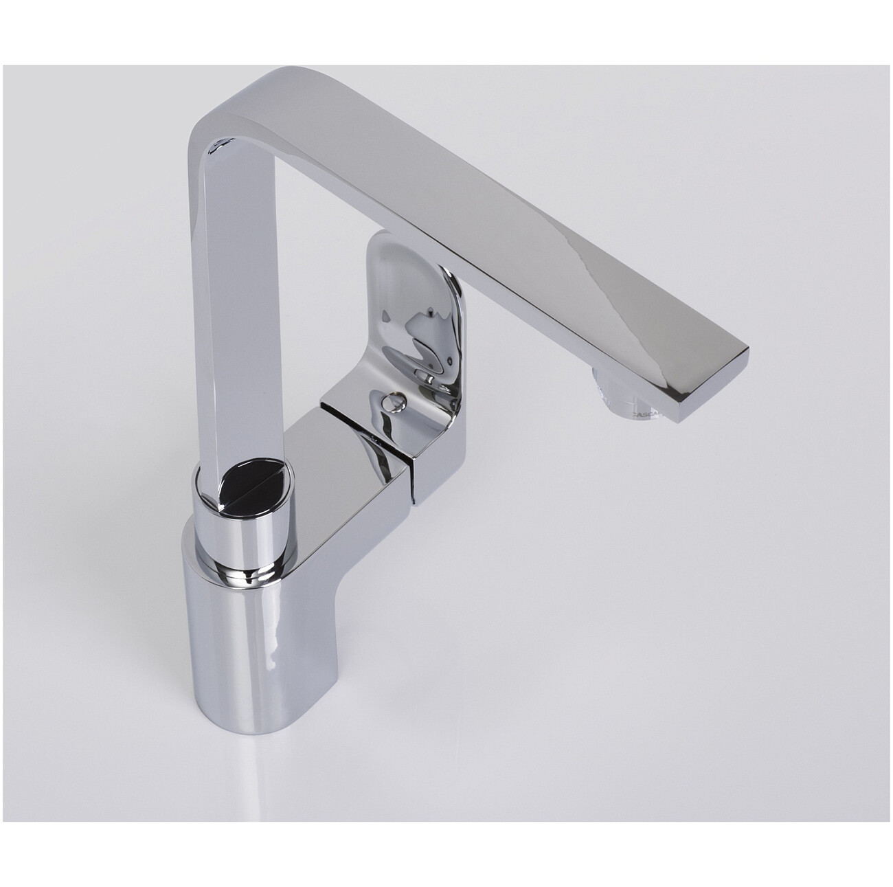 Смеситель для кухни из латуни хром Wasserkraft 1907 - изображение 9