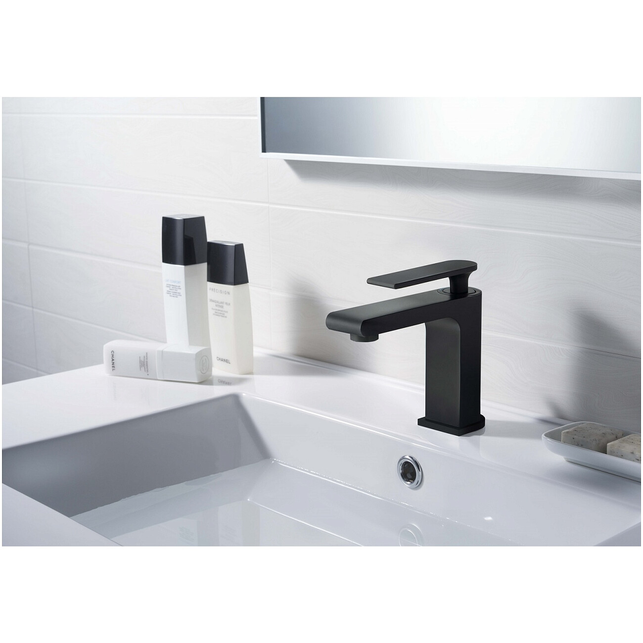 Смеситель для раковины латунный черный Timo Anni 2761-03F - изображение 3