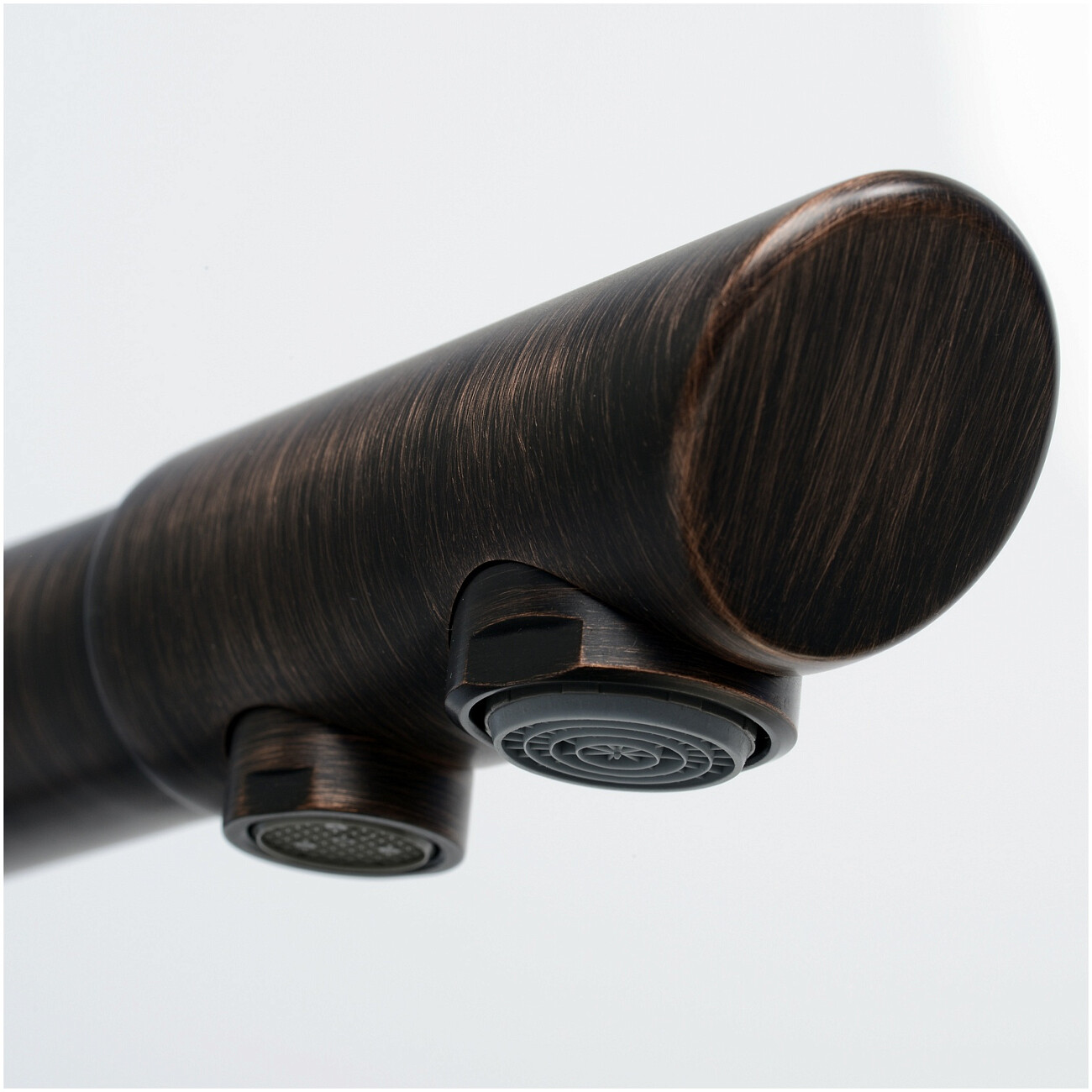 Смеситель для кухни под фильтр из латуни темная бронза Wasserkraft A8047 - изображение 2