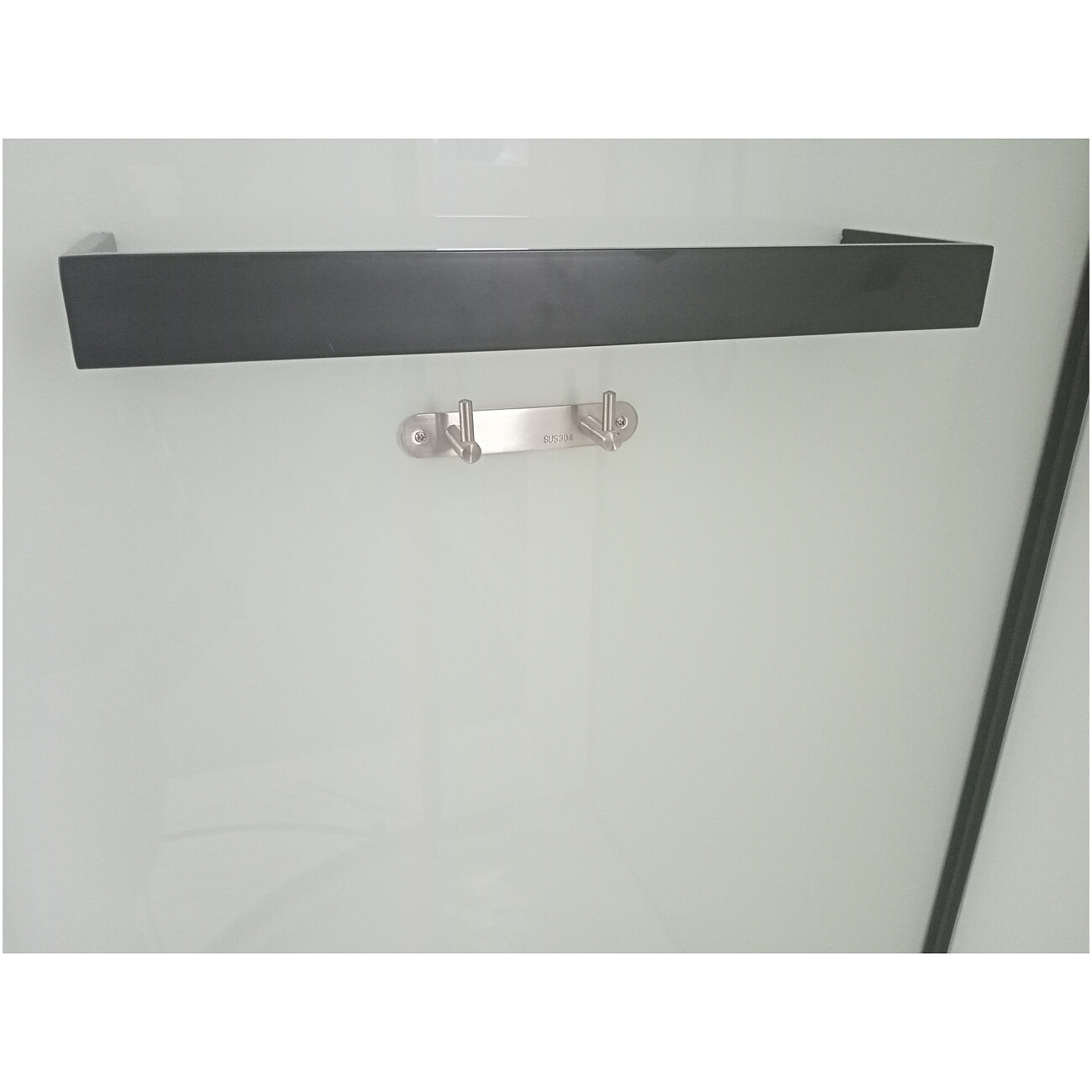 Душевая кабина четверть круга с низким поддоном 90х90 см черная, белая Cerutti SPA Korra 90B - изображение 8