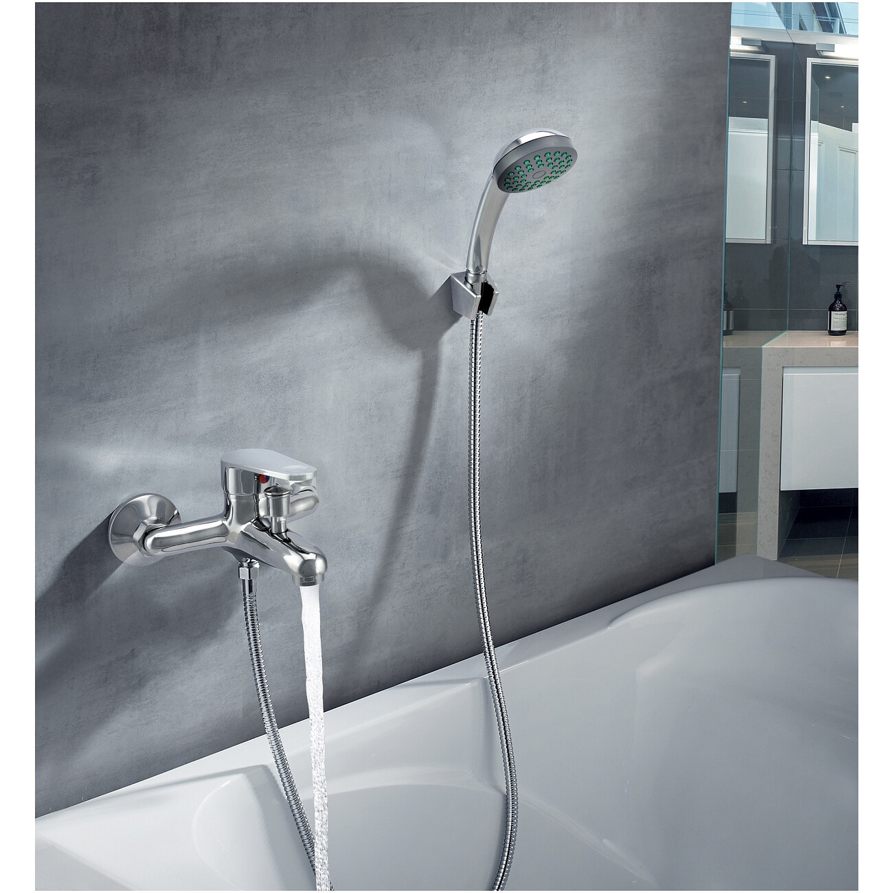 Смеситель для ванны однорычажный с душевым гарнитуром хром Istok life Standard 0402.719 - изображение 9