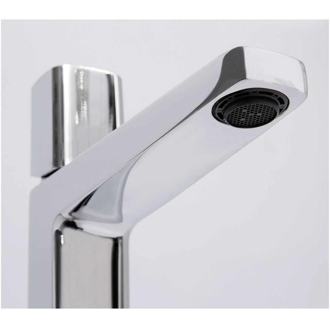 Смеситель для раковины из латуни хром Wasserkraft 8603 - изображение 10