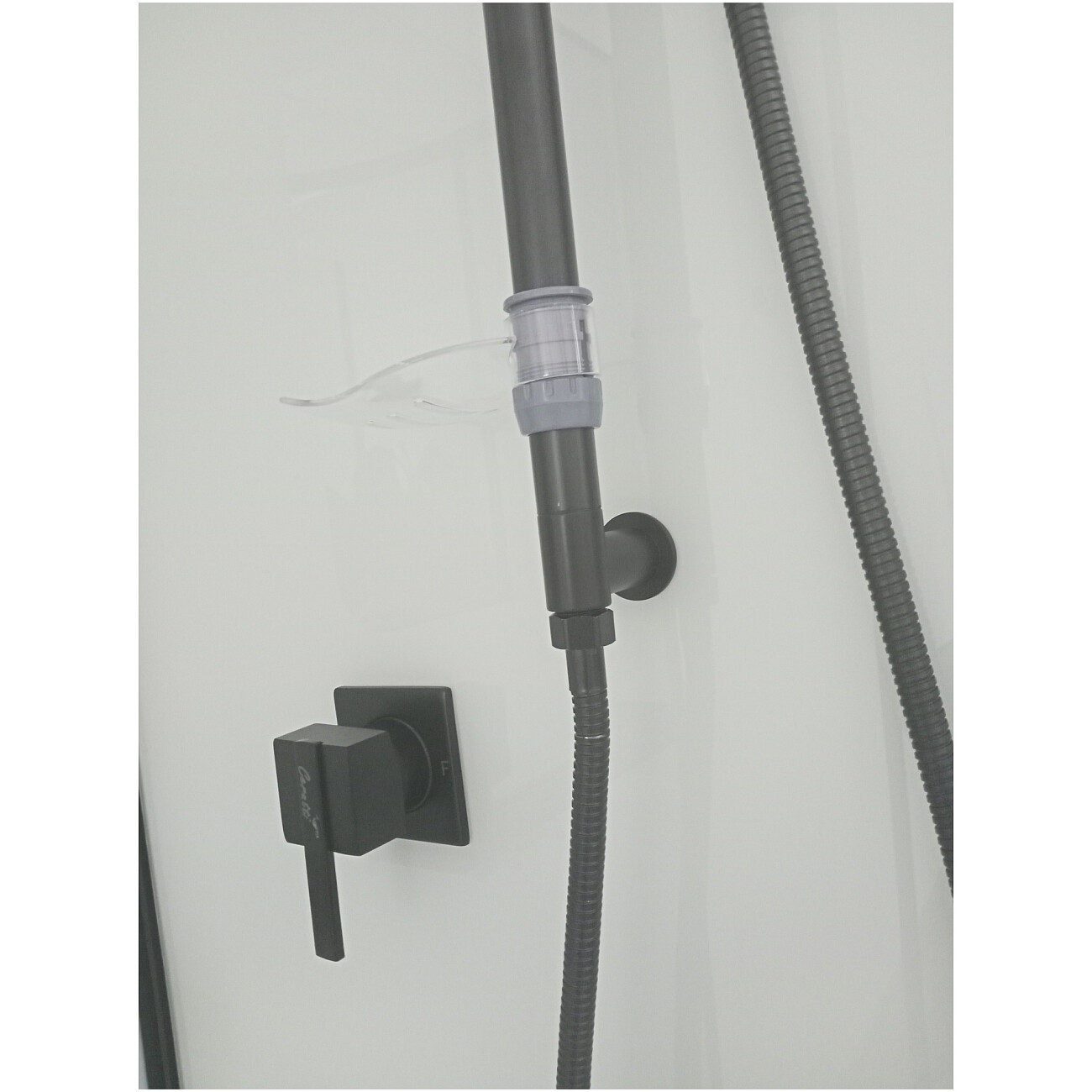 Душевая кабина четверть круга с низким поддоном 90х90 см черная, белая Cerutti SPA Korra 90B - изображение 5