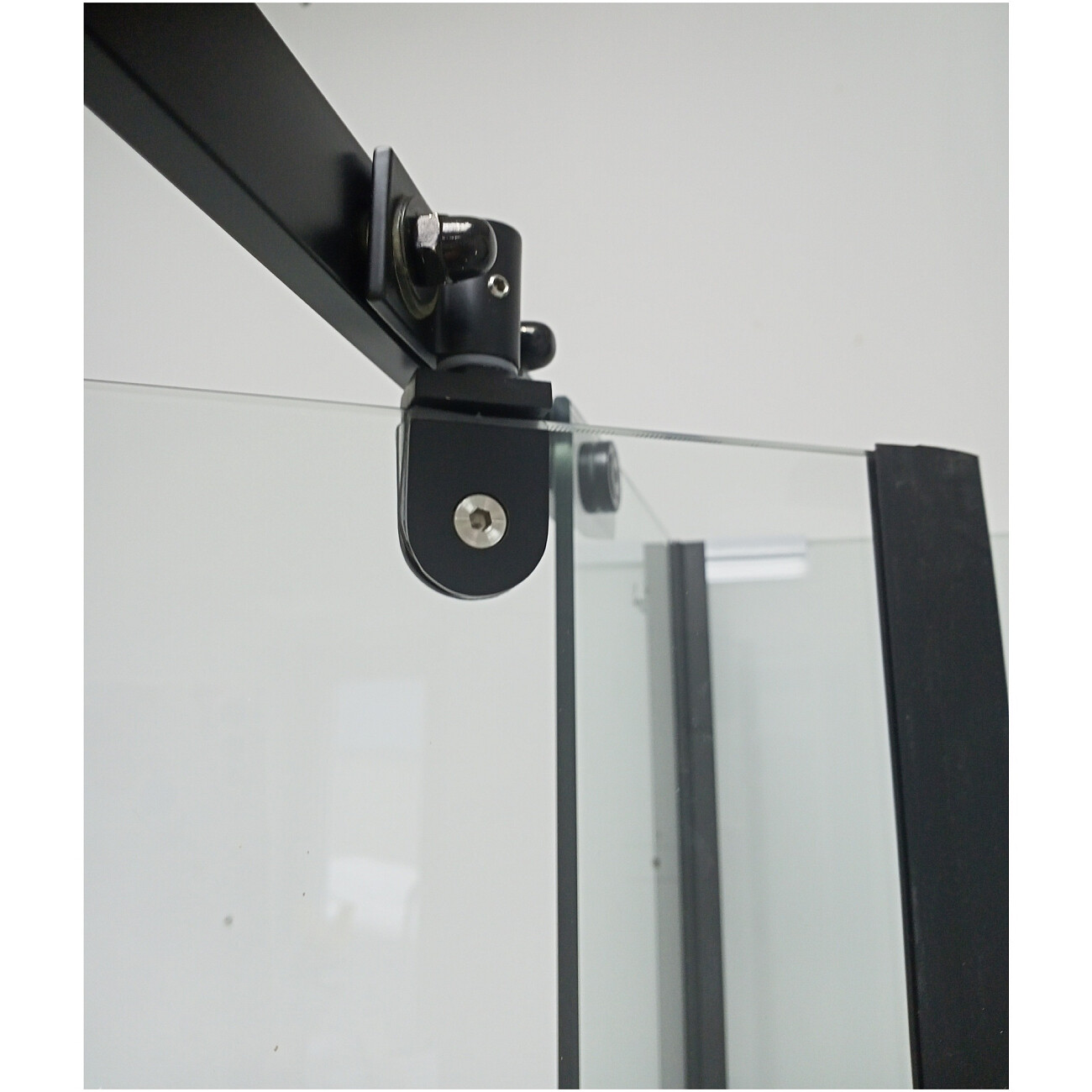 Душевая кабина квадратная без крыши с низким поддоном 90х90 см черная, белая Cerutti SPA Mimi 901B - изображение 3