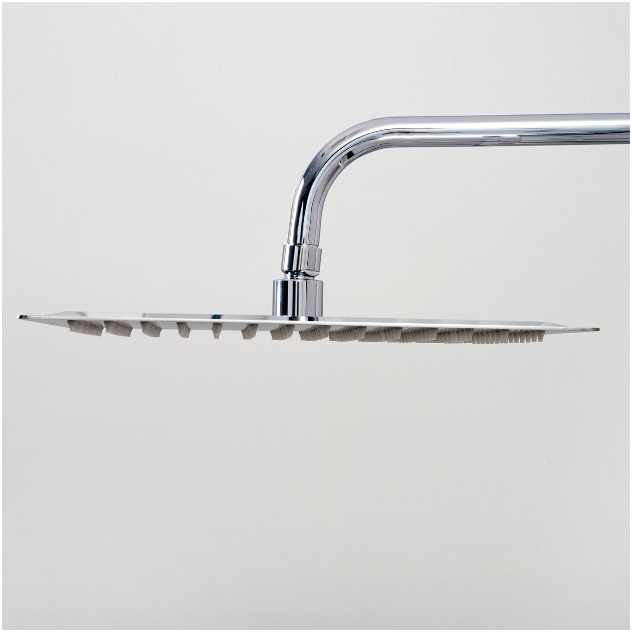 Душевой комплект с верхним душем и лейкой хром Wasserkraft A19901 Thermo - изображение 4