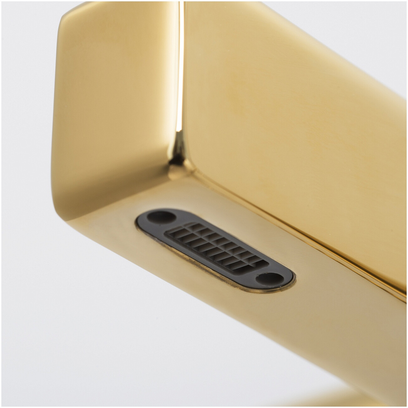 Душевой комплект с лейкой и коротким изливом глянцевое золото Wasserkraft Sauer 7101 - изображение 5