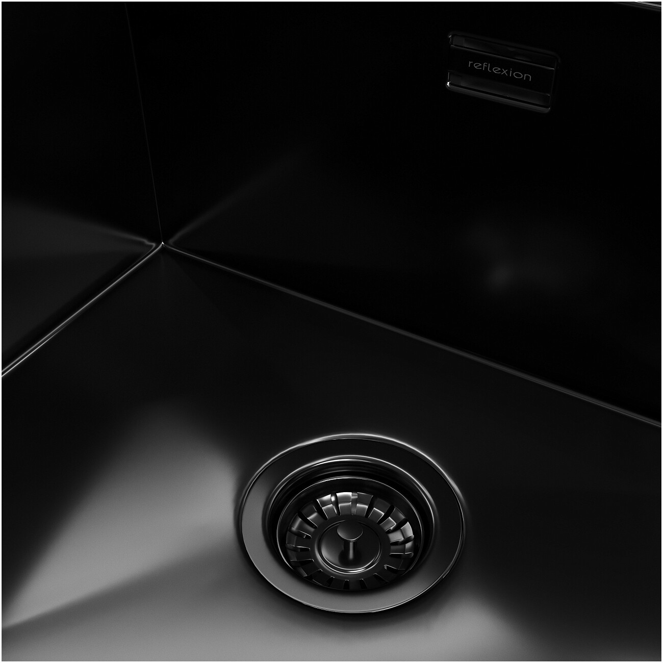 Кухонная мойка из нержавеющей стали 50х46 см оружейная сталь Reflexion Iseo RX2246BL - изображение 10