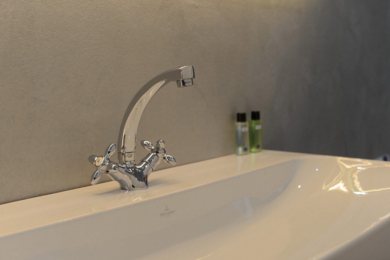 Смеситель для раковины двухвентильный хром Diwo Сочи SO-02cr - изображение 3