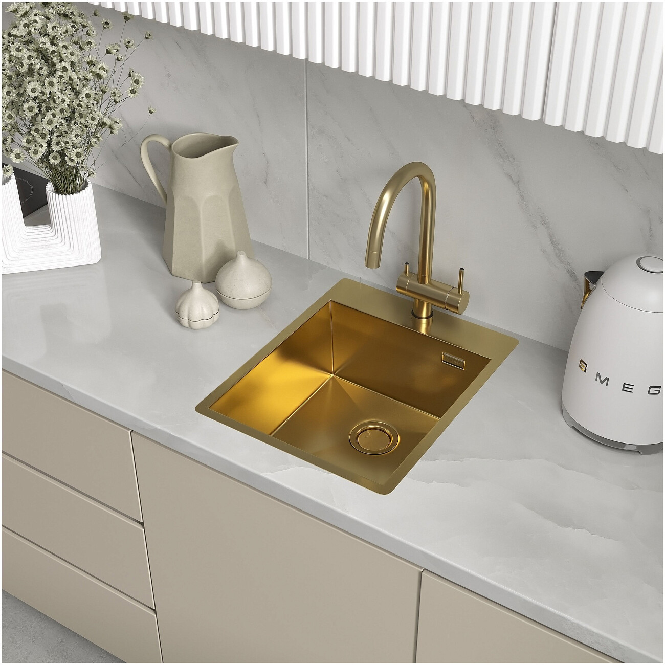 Кухонная мойка из нержавеющей стали 50х40 см брашированное золото Reflexion Iseo RX2240GD - изображение 6