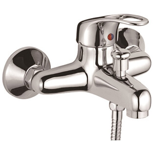 Смеситель для ванны с душевой лейкой и коротким изливом хром D-Lin D130409