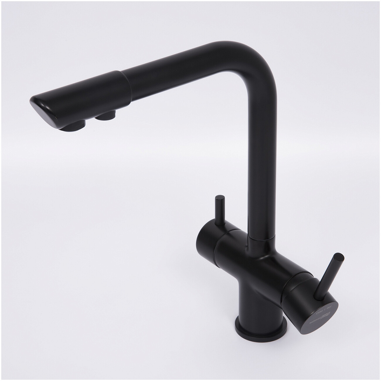 Смеситель для кухни под фильтр из латуни черный Wasserkraft A8367 - изображение 4