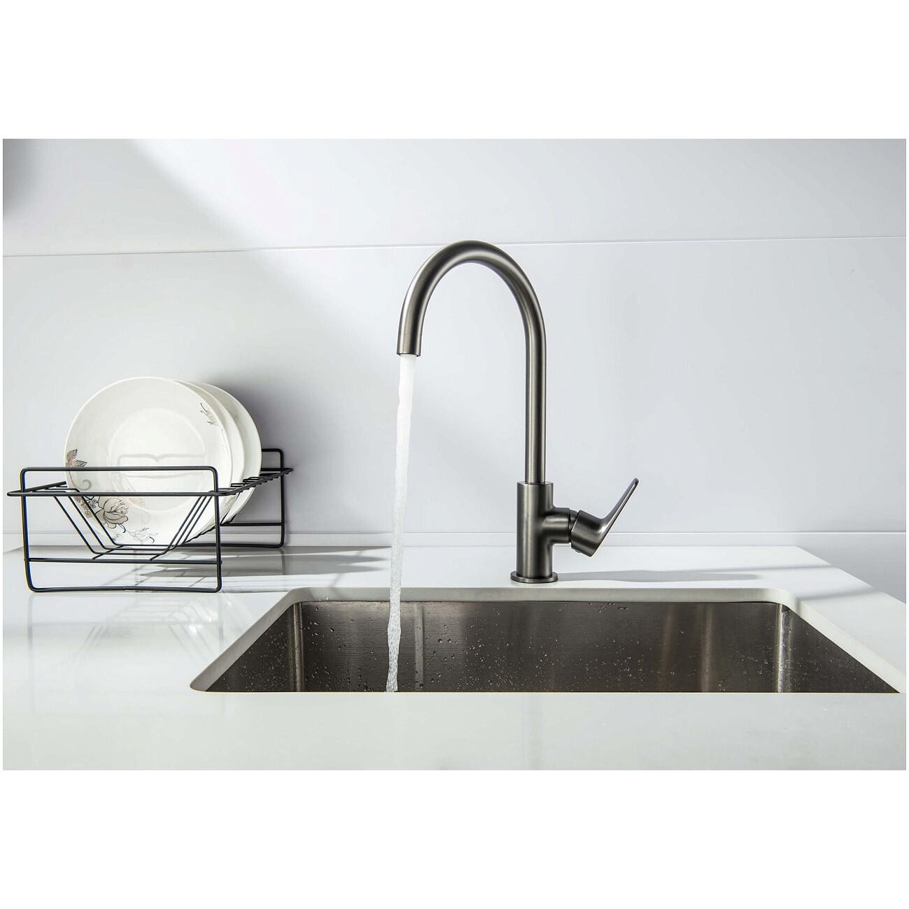 Смеситель для кухни однорычажный оружейная сталь Aquatek "Бетта" AQ1182BGM - изображение 5