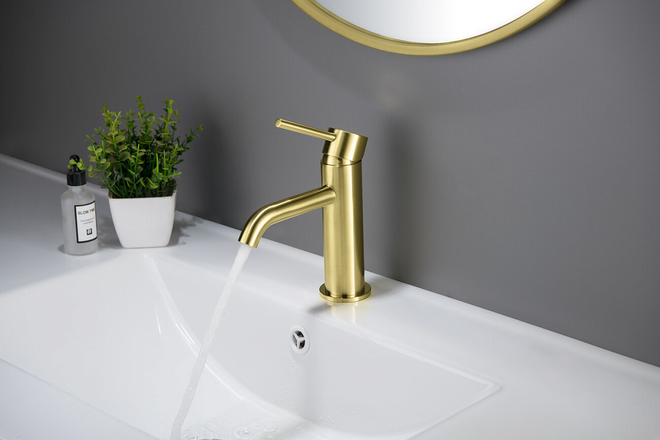 Смеситель для раковины однорычажный золотой Aquatek "Европа" AQ1310BG - изображение 4