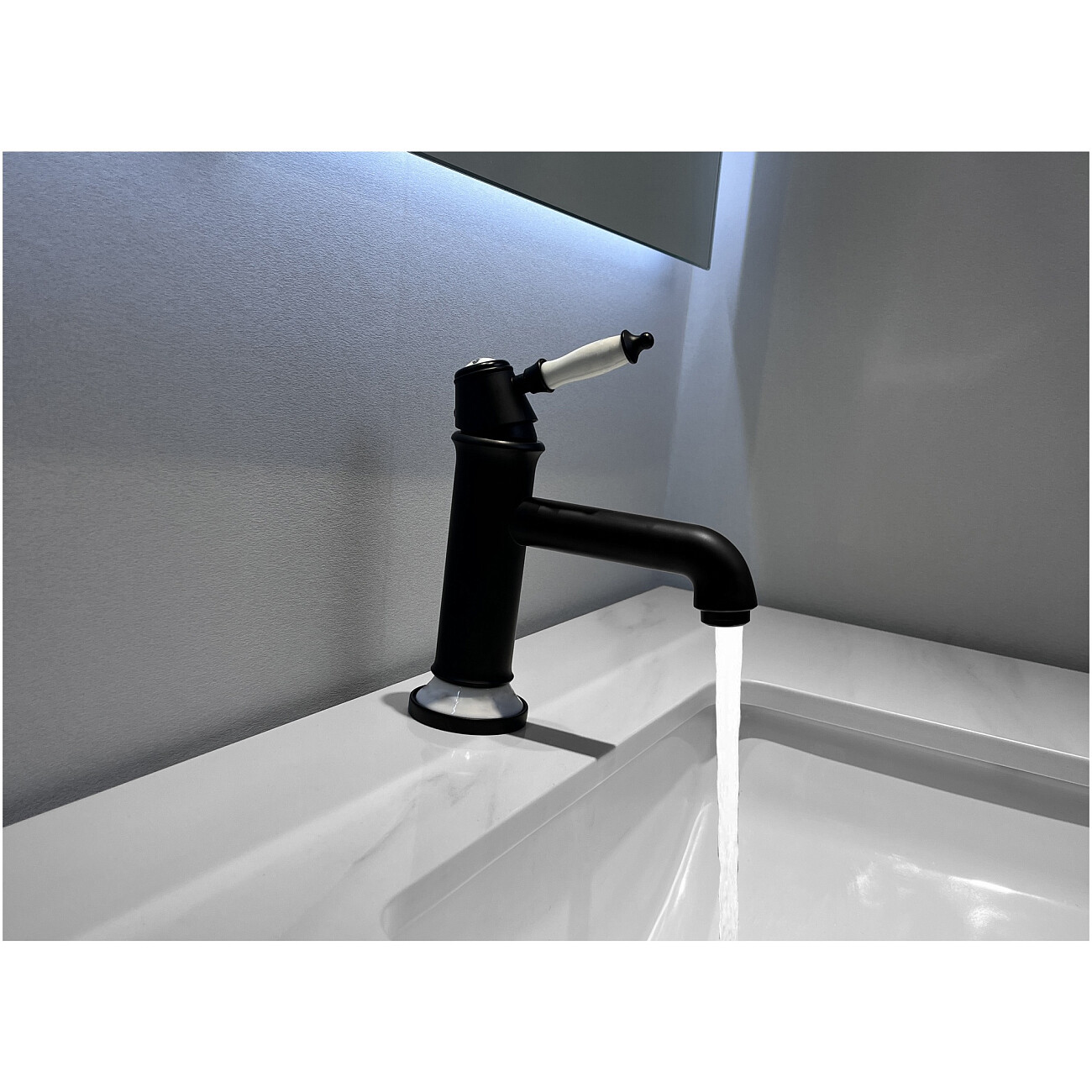 Смеситель для раковины однорычажный черный Boch Mann Marbella Nero BM8728 - изображение 29