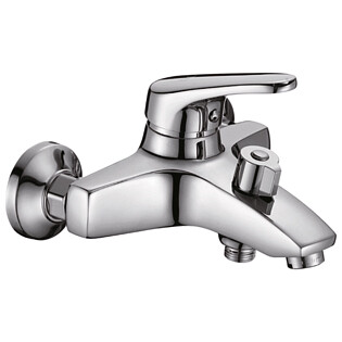 Смеситель для ванны с душевой лейкой и коротким изливом хром D-Lin D130460-8