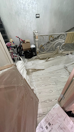 Кровать полутораспальная с подъемным механизмом и ящиком для белья 120х200 кремовая 