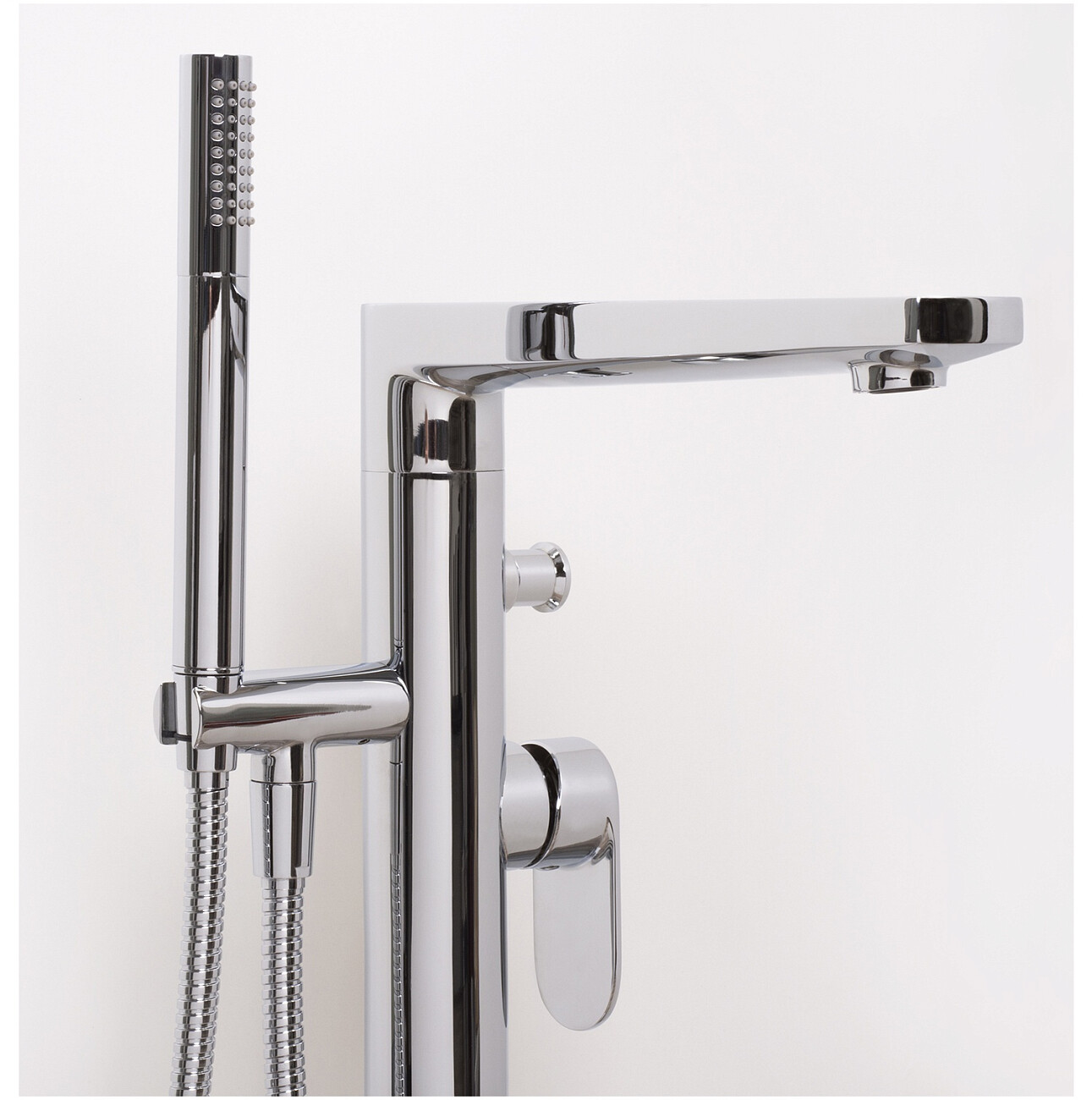 Смеситель для ванны напольный из латуни хром Wasserkraft 5821 - изображение 8