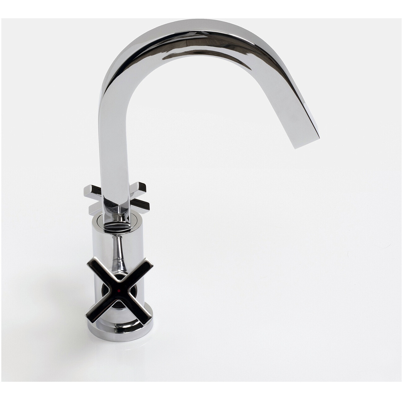 Смеситель для раковины из латуни хром Wasserkraft 7803 - изображение 6