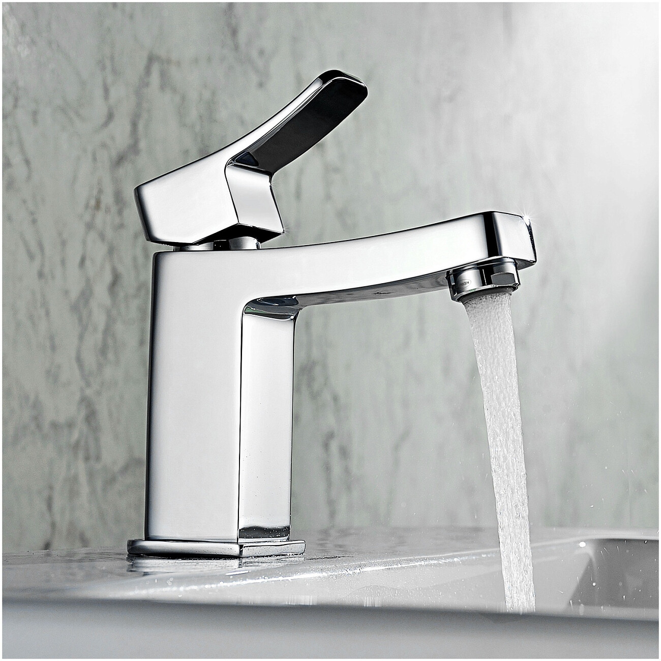 Смеситель для раковины из латуни хром Wasserkraft 1064 - изображение 2