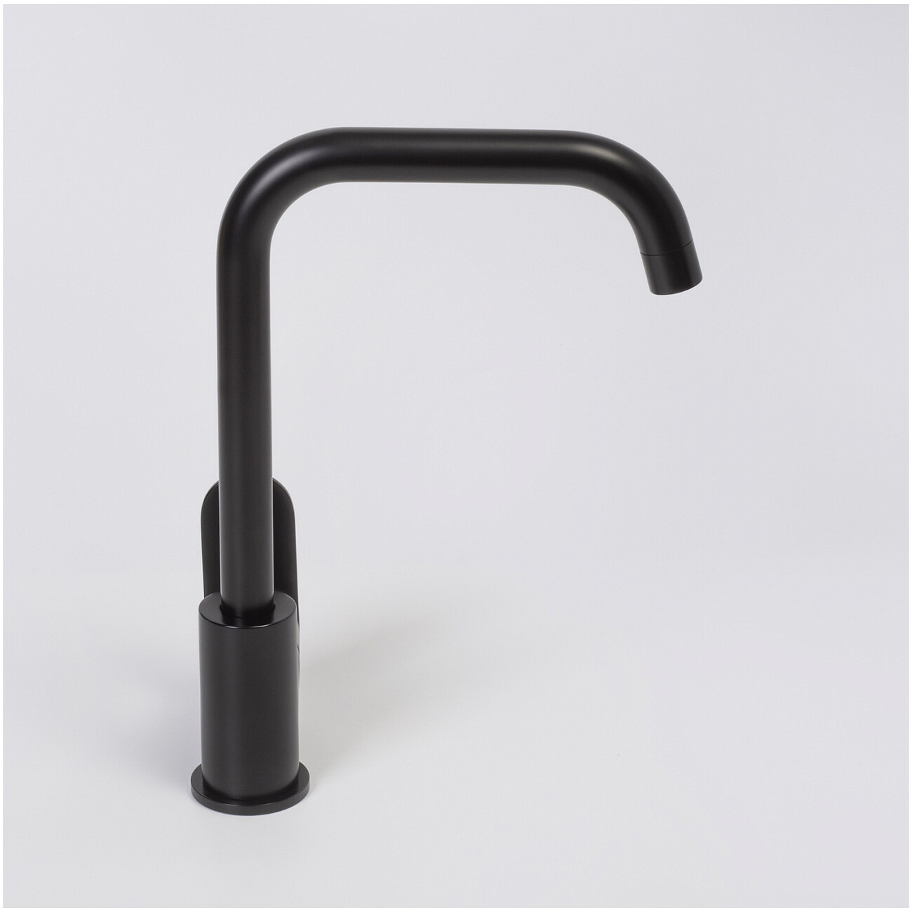 Смеситель для кухни из латуни черный Wasserkraft A7407 - изображение 6