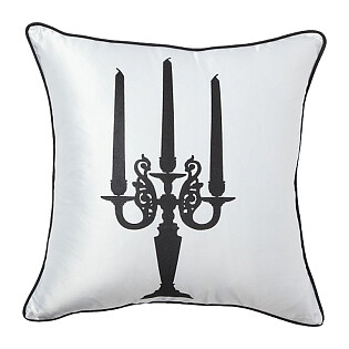Подушка с рисунком в виде чёрного канделябра Chandelier Белая