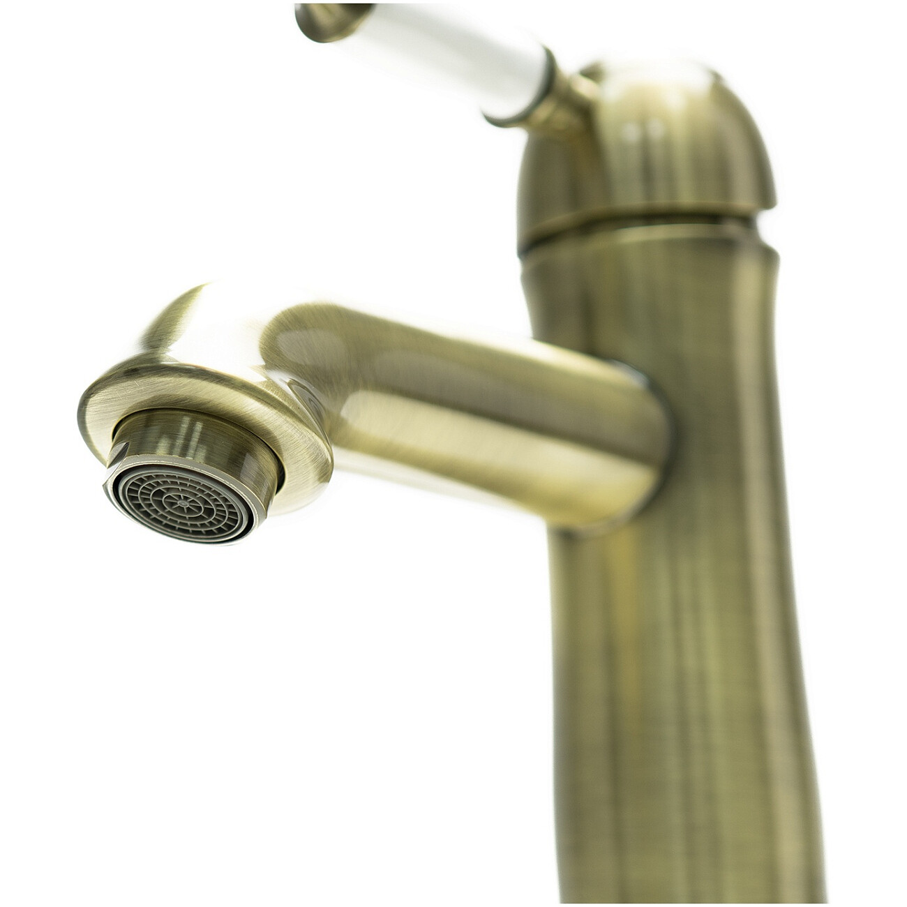 Смеситель для раковины бронза Lemark Villa LM4806B - изображение 2