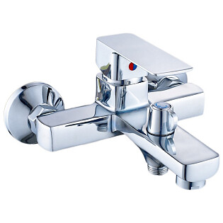 Смеситель для ванны однорычажный с душевым гарнитуром хром Ammore A3001