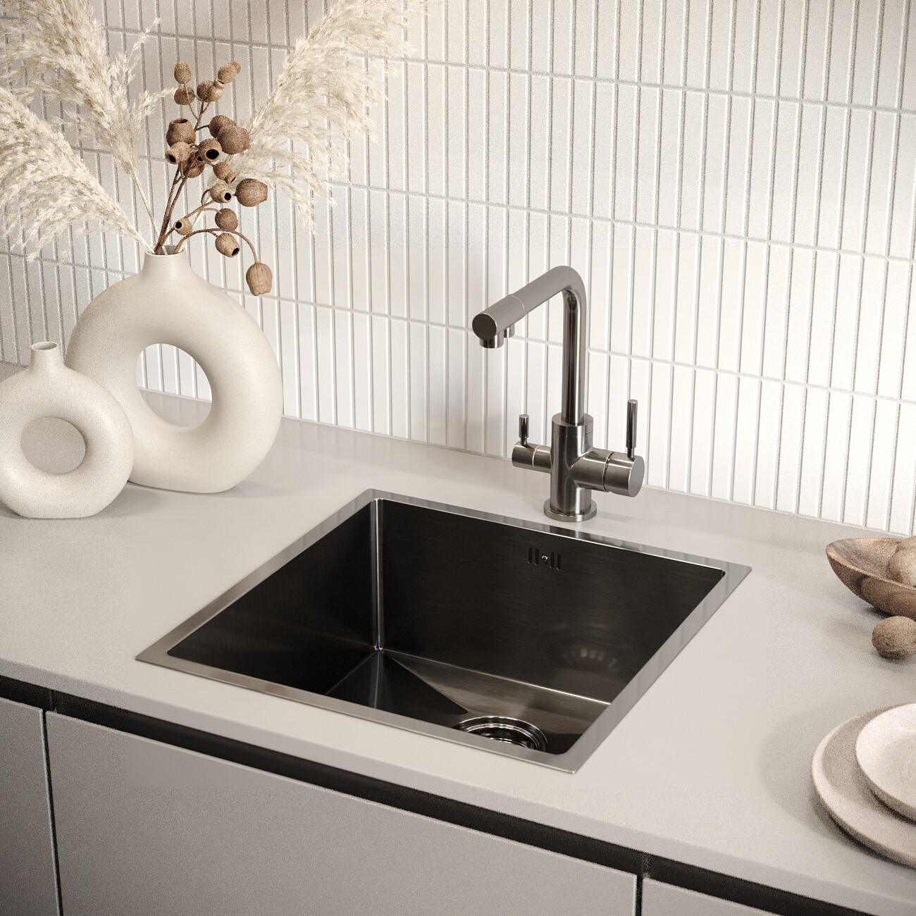 Смеситель для кухни однорычажный с изливом для фильтрованной воды черный Domaci "Равенна" DCB 3003N - изображение 7