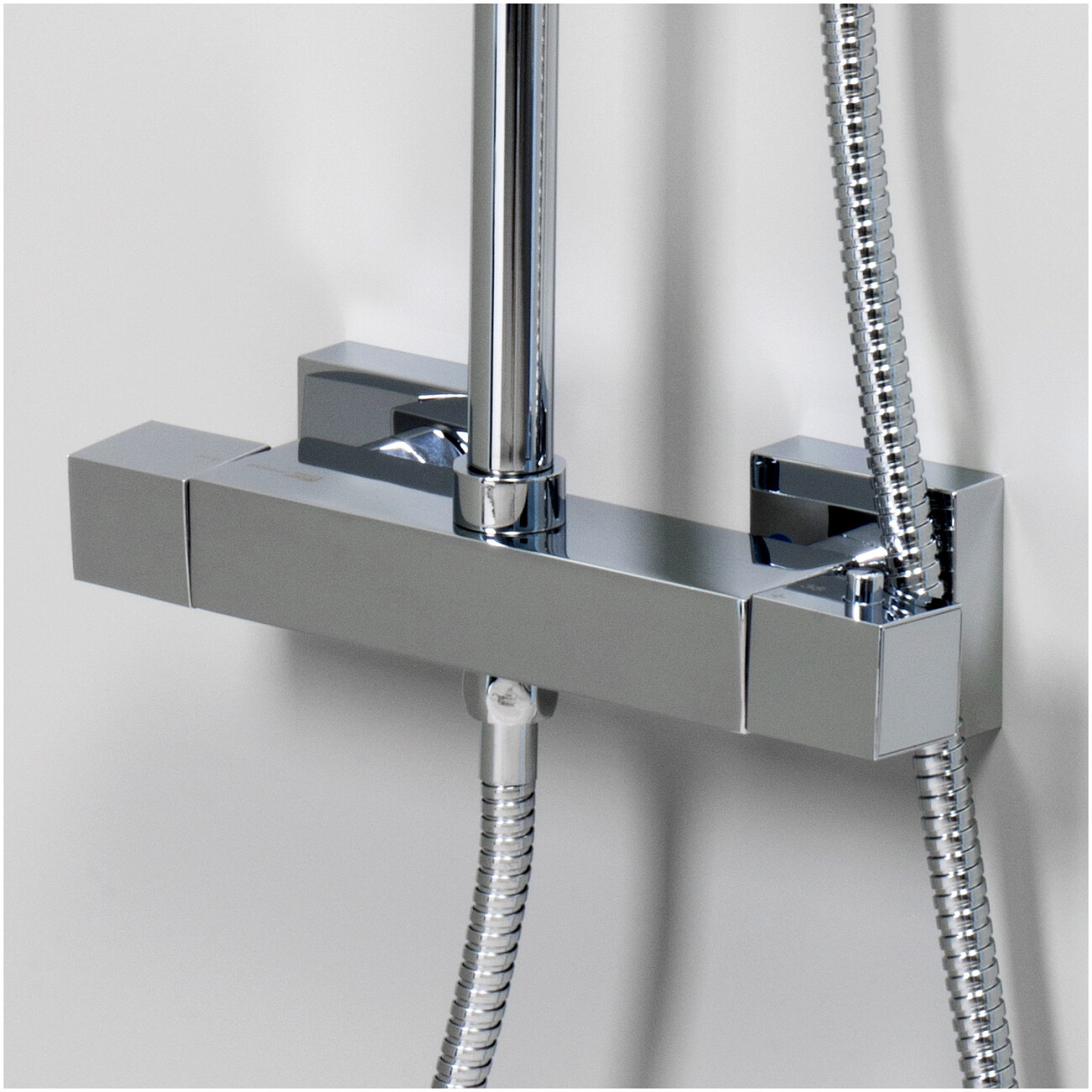 Душевой комплект с верхним душем и лейкой хром Wasserkraft A15502 Thermo - изображение 2