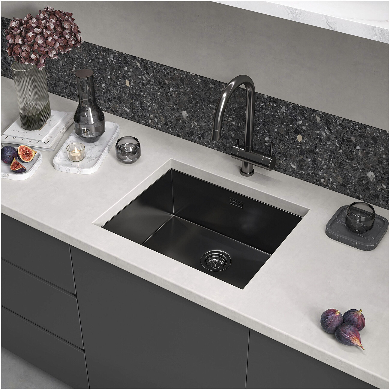 Кухонная мойка из нержавеющей стали 44х54 см оружейная сталь Reflexion Como RX2054BL - изображение 8