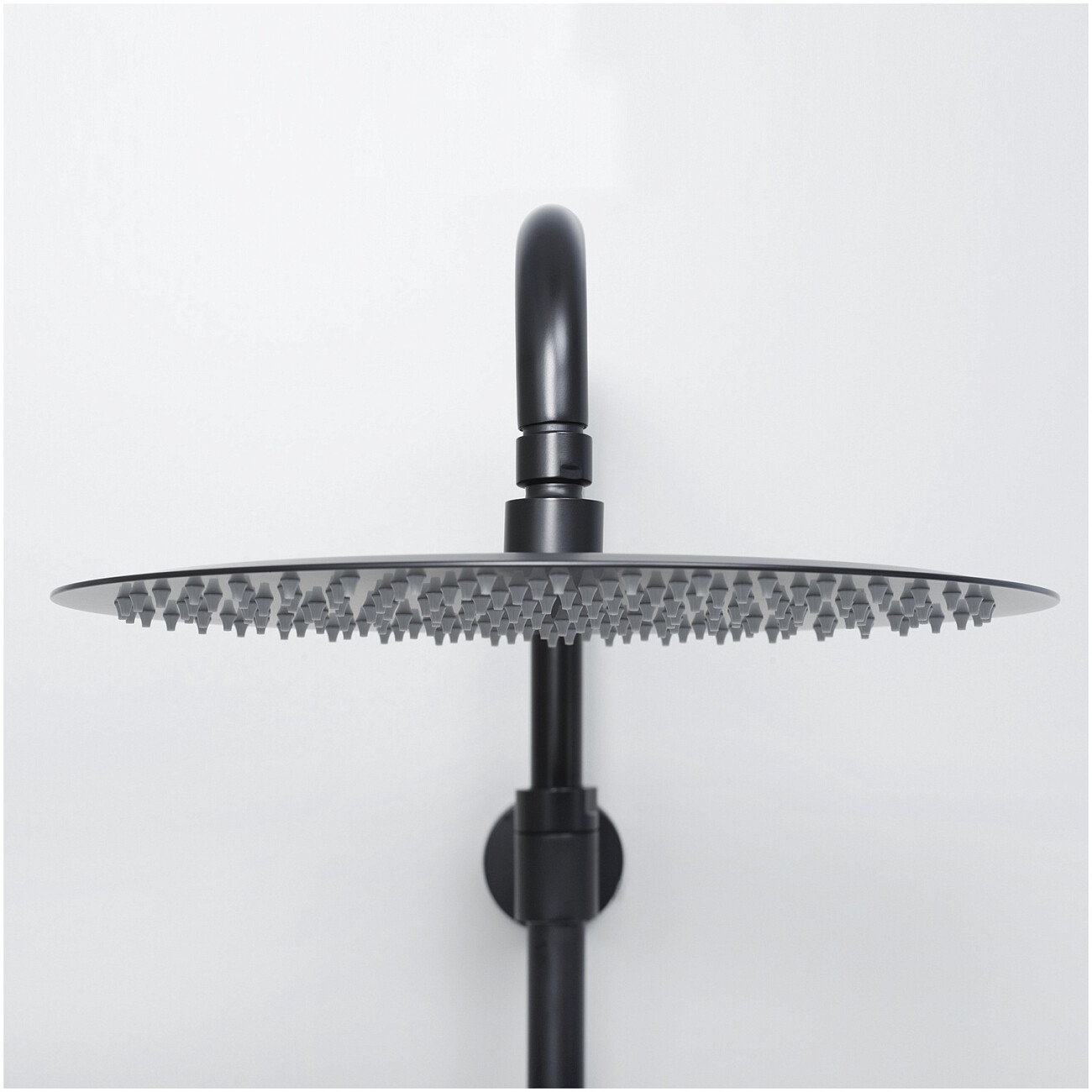 Душевой комплект с верхним душем и лейкой черный Wasserkraft A28801 Thermo - изображение 6